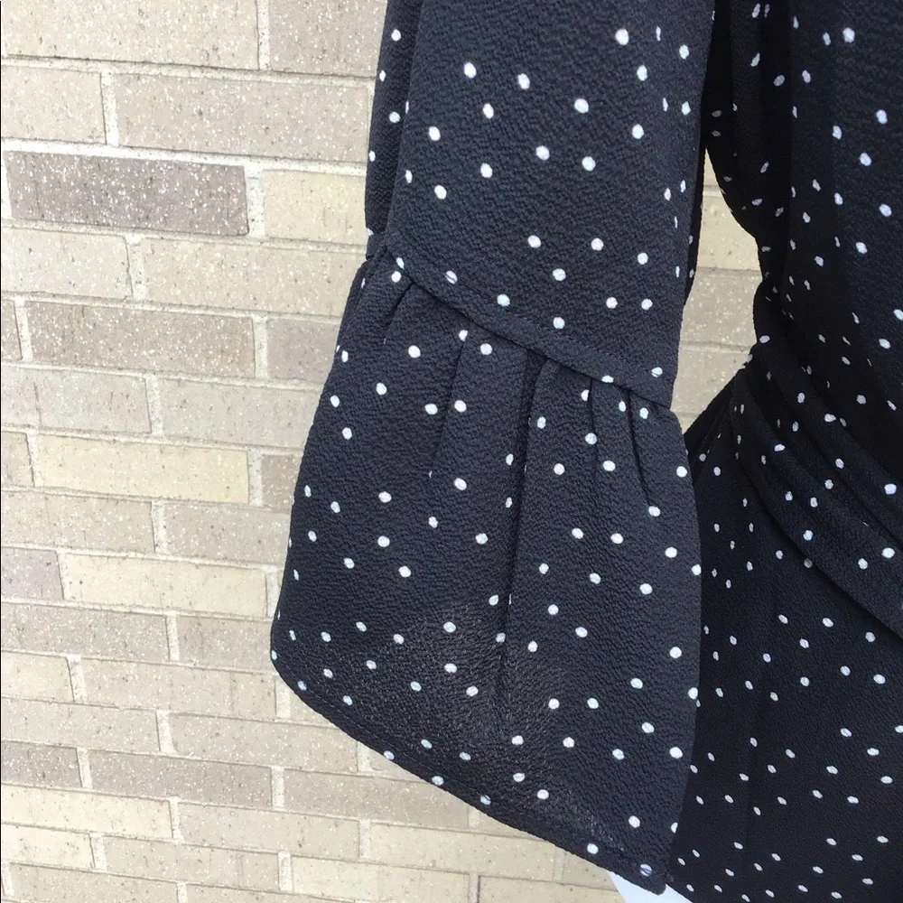 Woman’s Max Studio Blouse